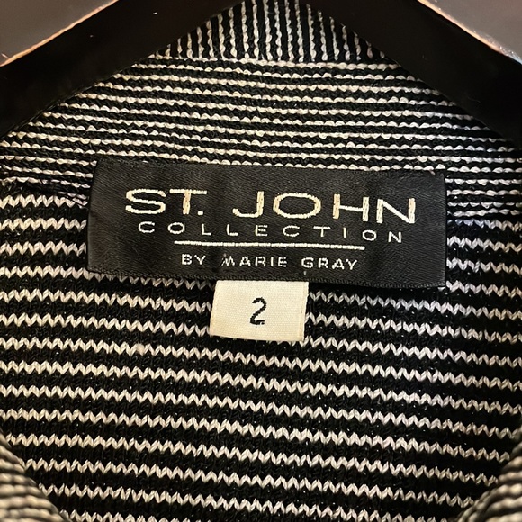 St. John Collection by Marie Gray jacket - Picture 3 of 6